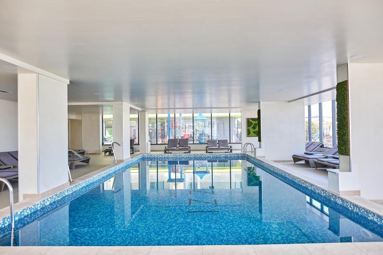 Fancy Apartment In Spa N Pool Beach Resort Mamaia Exteriér fotografie