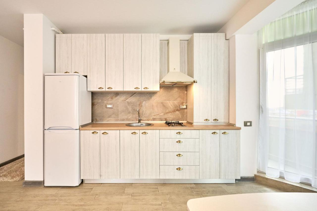 Fancy Apartment In Spa N Pool Beach Resort Mamaia Exteriér fotografie